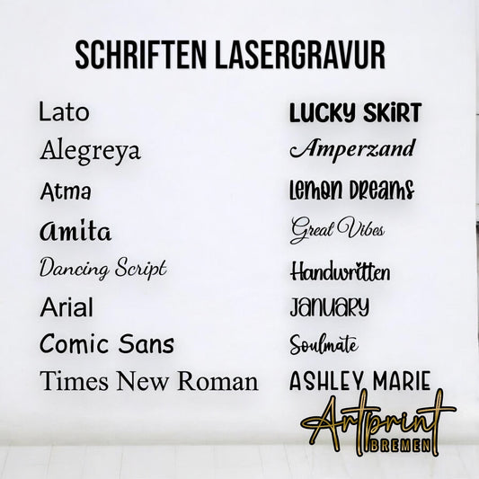 Personalisierter Baby-Holzbügel mit Gravur - Bärenkopf